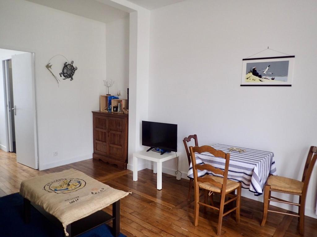 Appartement Tempere Avec Terrasse Tours Exterior foto