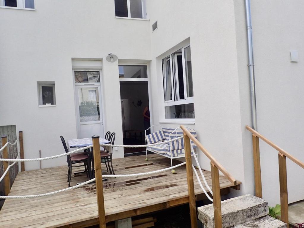 Appartement Tempere Avec Terrasse Tours Exterior foto